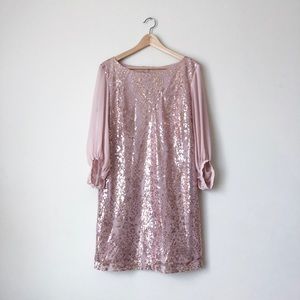 Eva Mendez light pink sequined dress